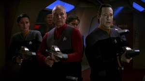 Picard_and_Data_hunt_Borg_star-trek_first-contact